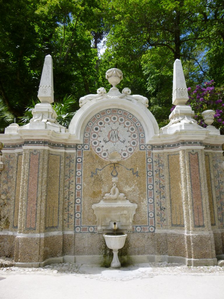 fonte-dell'abbondanza-(parco-alchemico-di-sintra)